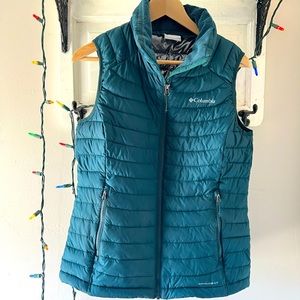 Women’s Columbia Vest- M